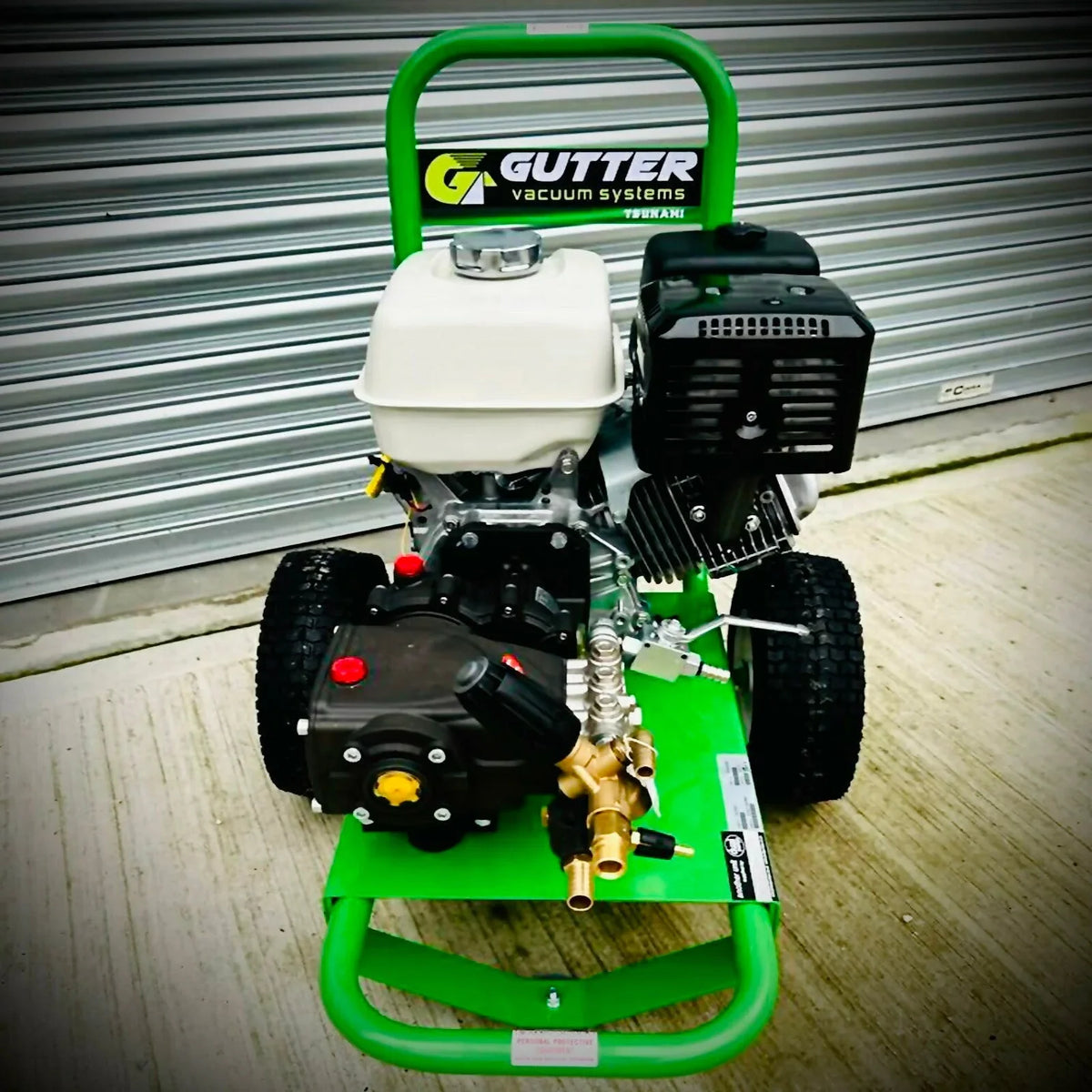 Honda GX390 petrol engine on a GVS Tsunami pressure washer